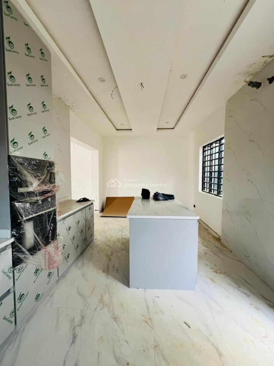 Exquisitely Built 3 Bedroom Semi-detached Duplex, Located in a Prime Residential Neighborhood., Adeniyi Jones, Ikeja, Lagos, Semi-detached Duplex for Sale