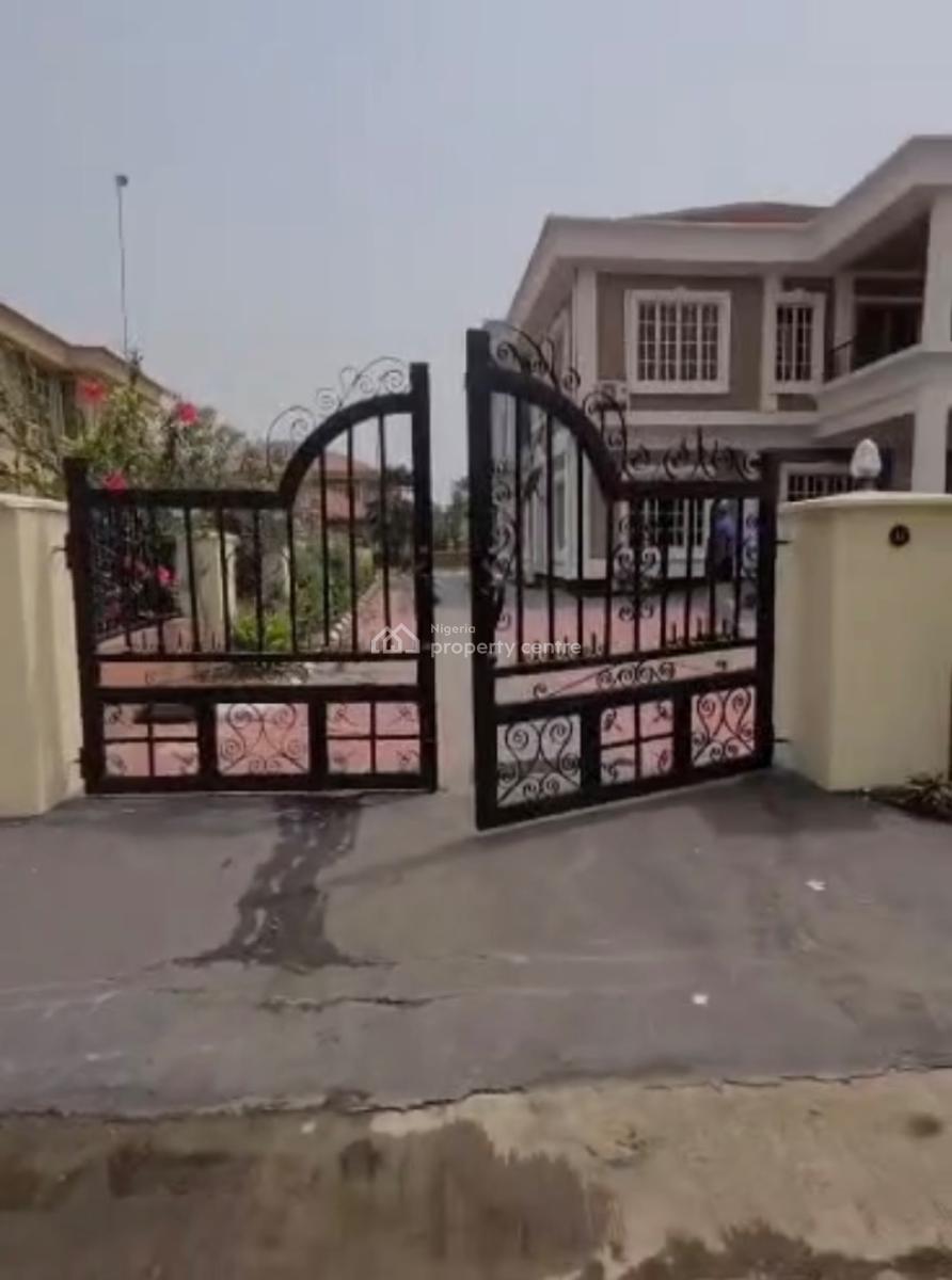 Luxury 7bedroom, Amen Estate Phase 1, Lekki, Lagos, Detached Duplex for Sale