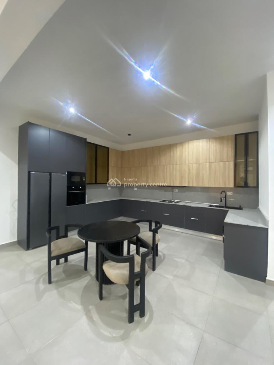 Luxuriously Very Spacious Functional Three Bedroom Apartments and a Bq, Salem Ikate, Ikate, Lekki, Lagos, Flat / Apartment for Sale