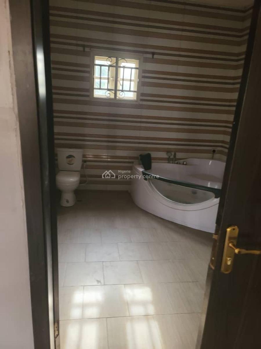 Executive 5 Bedroom Fully Detached Duplex with Bq, Gra Phase 2, Magodo, Lagos, Detached Duplex for Rent