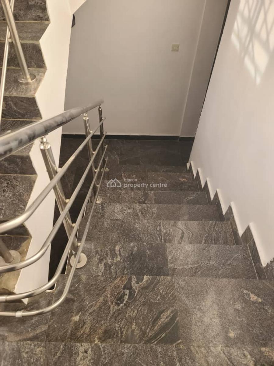 Executive 5 Bedroom Fully Detached Duplex with Bq, Gra Phase 2, Magodo, Lagos, Detached Duplex for Rent