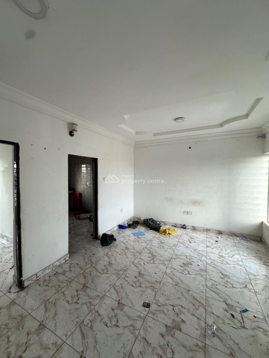 Very Sweet and Lovable Dope Mini Flat Upstairs, All Saint Estate, Ogombo, Ajah, Lagos, Mini Flat (room and Parlour) for Rent