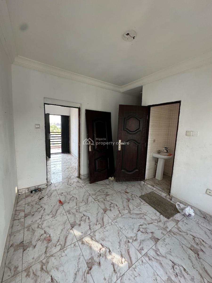 Very Sweet and Lovable Dope Mini Flat Upstairs, All Saint Estate, Ogombo, Ajah, Lagos, Mini Flat (room and Parlour) for Rent