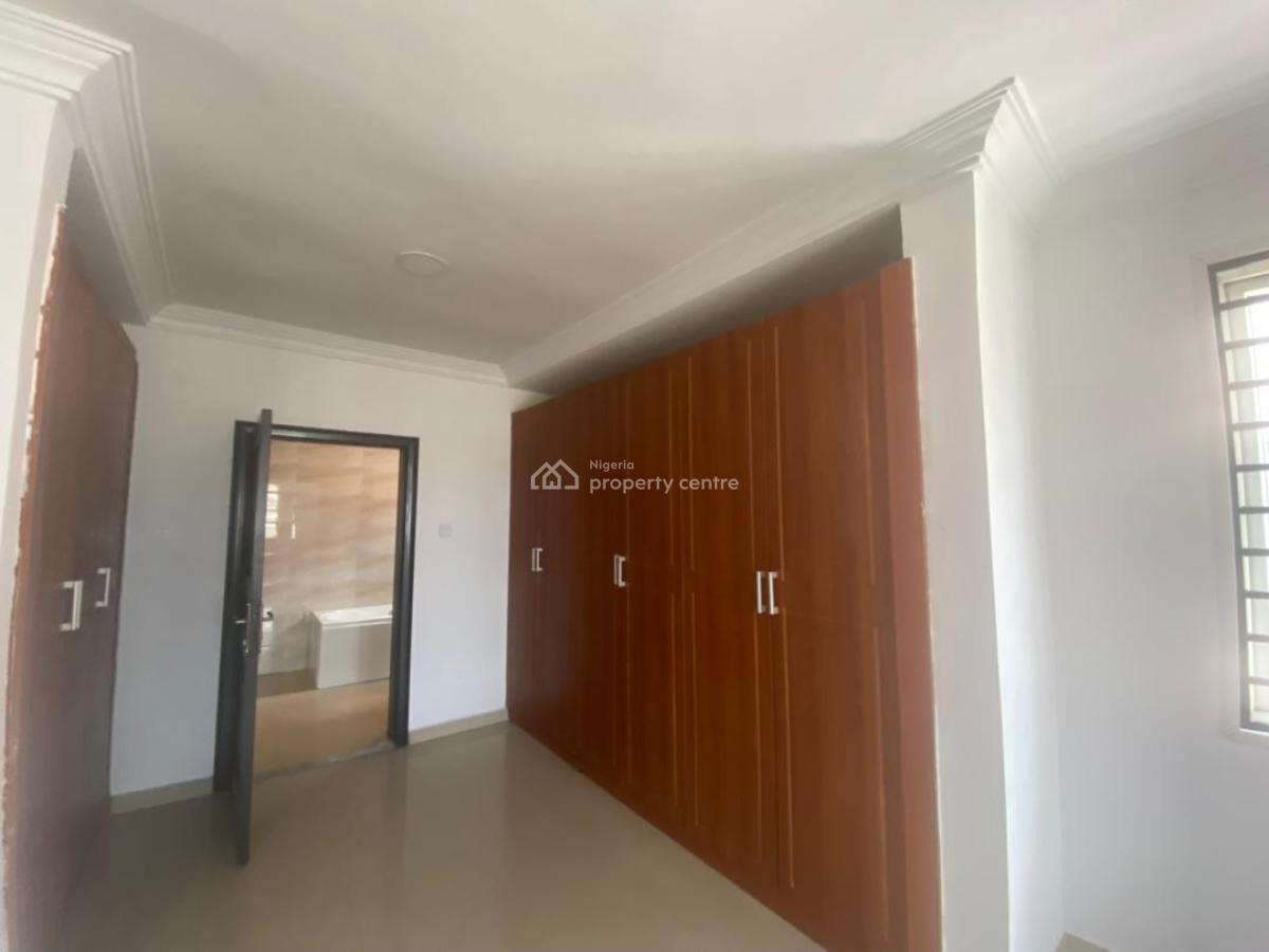 Spacious 5bedrooms  Semi-detached Duplex and 1rooms Bq, Lekki Phase 1, Lekki, Lagos, Semi-detached Duplex for Rent