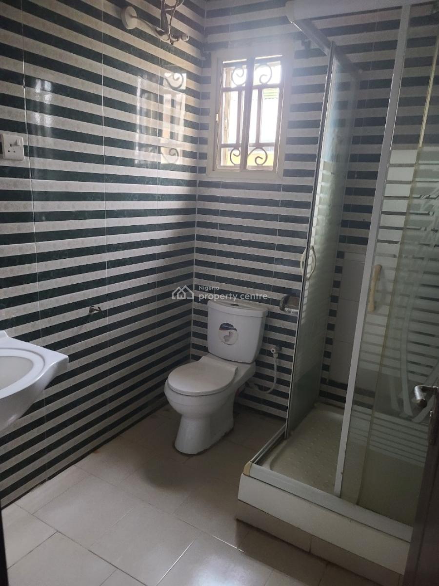 Relatively New and Modern 5 Bedrooms Fully Detached Duplex, Off Emmanuel Keshi Street, Gra Phase 2, Magodo, Lagos, Detached Duplex for Rent