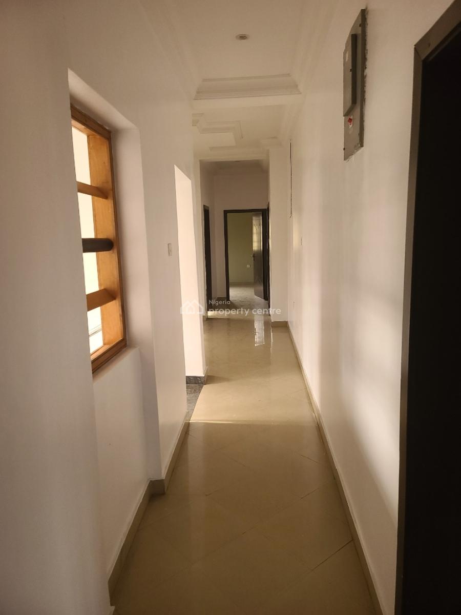 Relatively New and Modern 5 Bedrooms Fully Detached Duplex, Off Emmanuel Keshi Street, Gra Phase 2, Magodo, Lagos, Detached Duplex for Rent