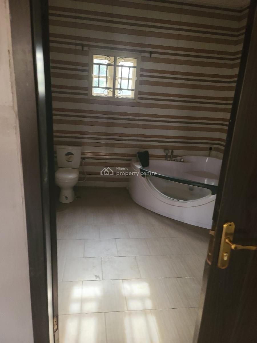 Relatively New and Modern 5 Bedrooms Fully Detached Duplex, Off Emmanuel Keshi Street, Gra Phase 2, Magodo, Lagos, Detached Duplex for Rent