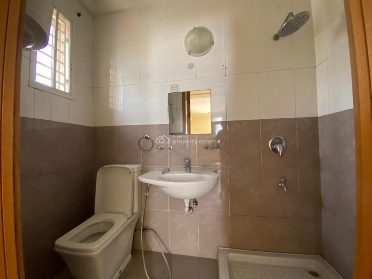 Specials 3bedroom Apartment with a Bq, Lekki Phase 1, Lekki, Lagos, Flat / Apartment for Rent