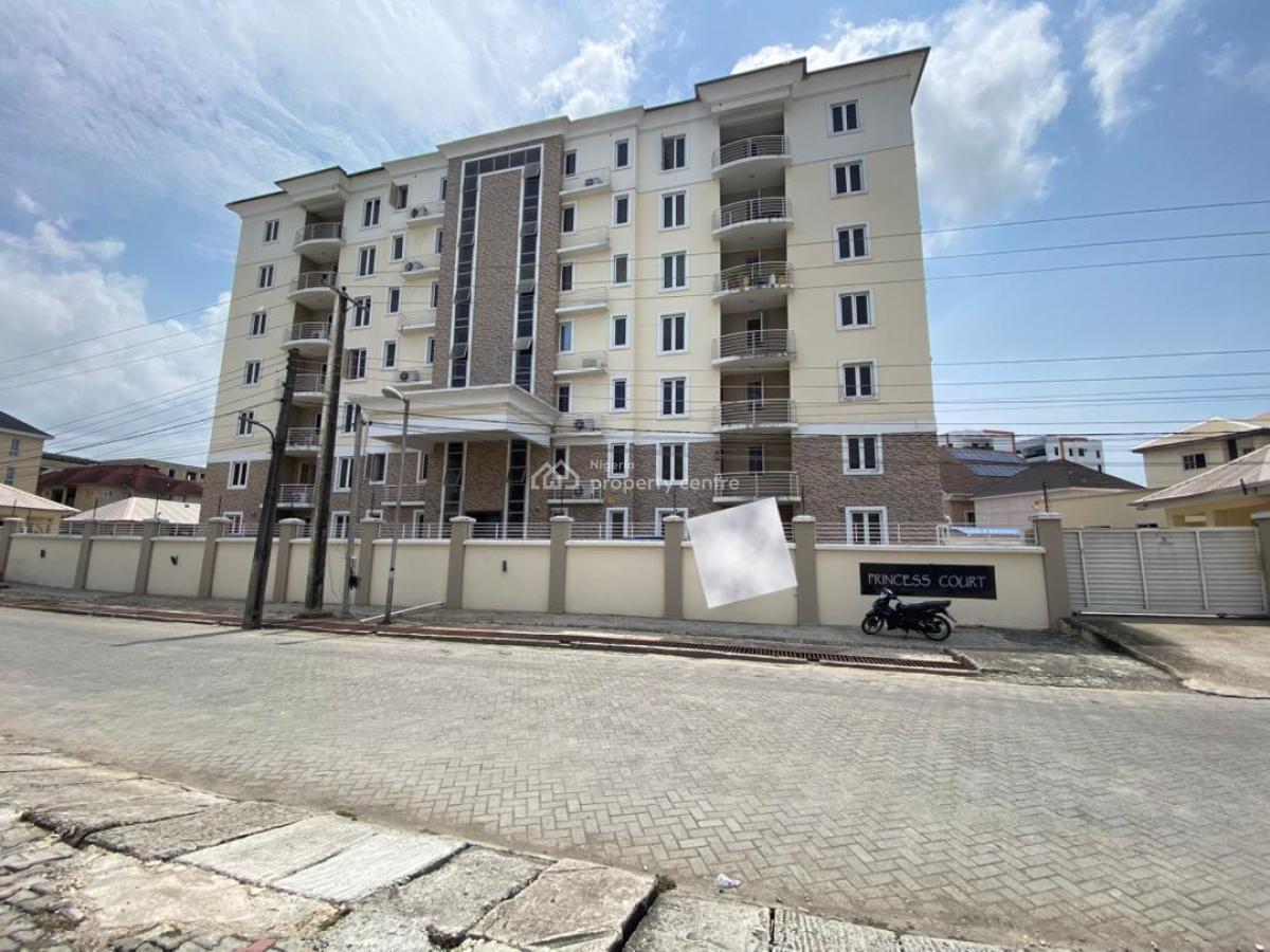 Specials 3bedroom Apartment with a Bq, Lekki Phase 1, Lekki, Lagos, Flat / Apartment for Rent