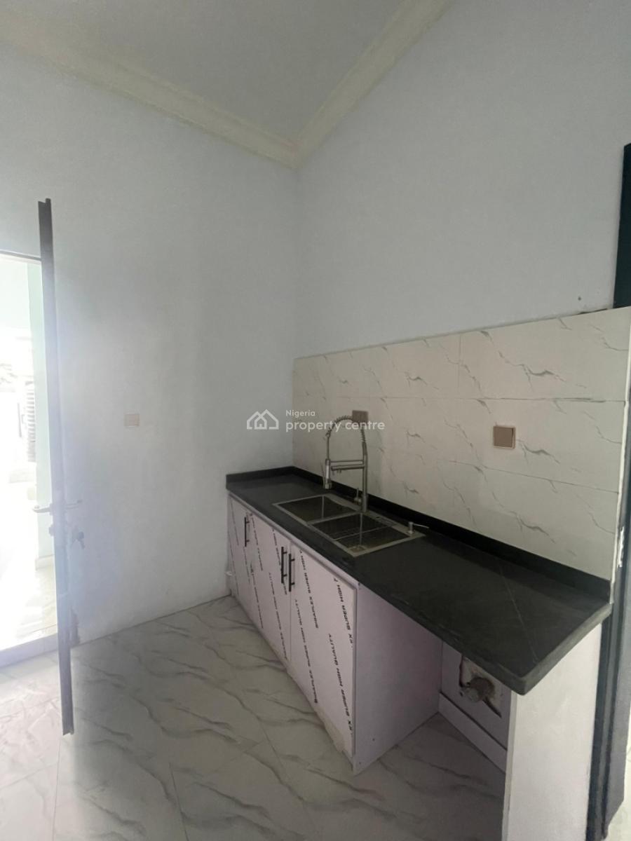 Beautiful 4bedroom Terrace Duplex with a Roof Top, Ajah, Lagos, Terraced Duplex for Sale