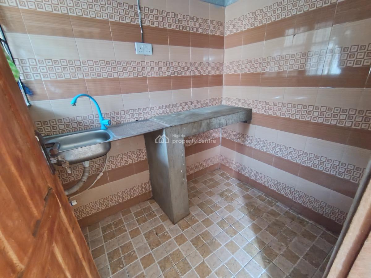 Renovated Room and Parlor Self Contain, Itele Ogun State Close to Ayobo Lagos, Ado-odo/ota, Ogun, Mini Flat (room and Parlour) for Rent