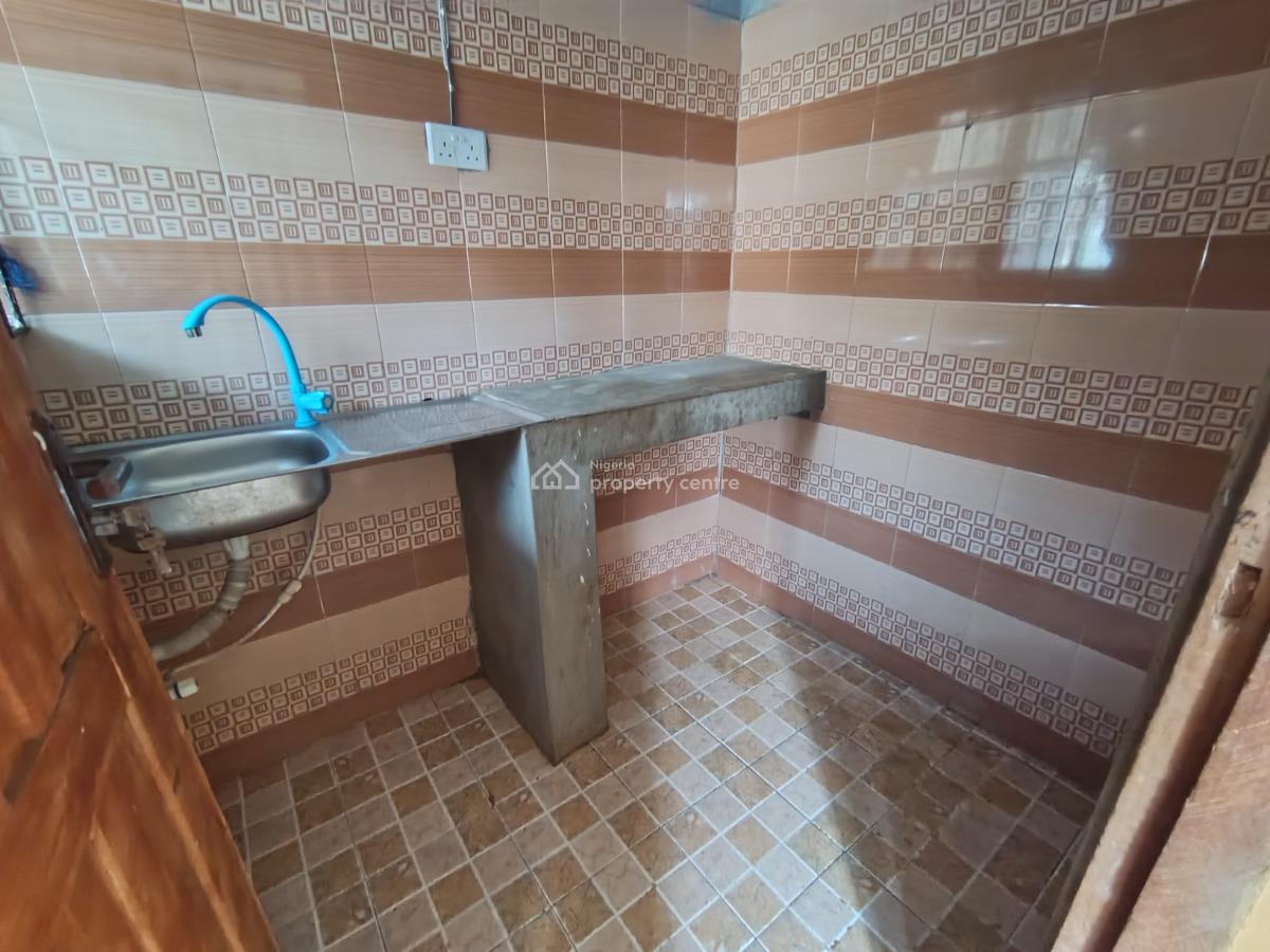 Renovated Room and Parlor Self Contain, Itele Ogun State Close to Ayobo Lagos, Ado-odo/ota, Ogun, Mini Flat (room and Parlour) for Rent