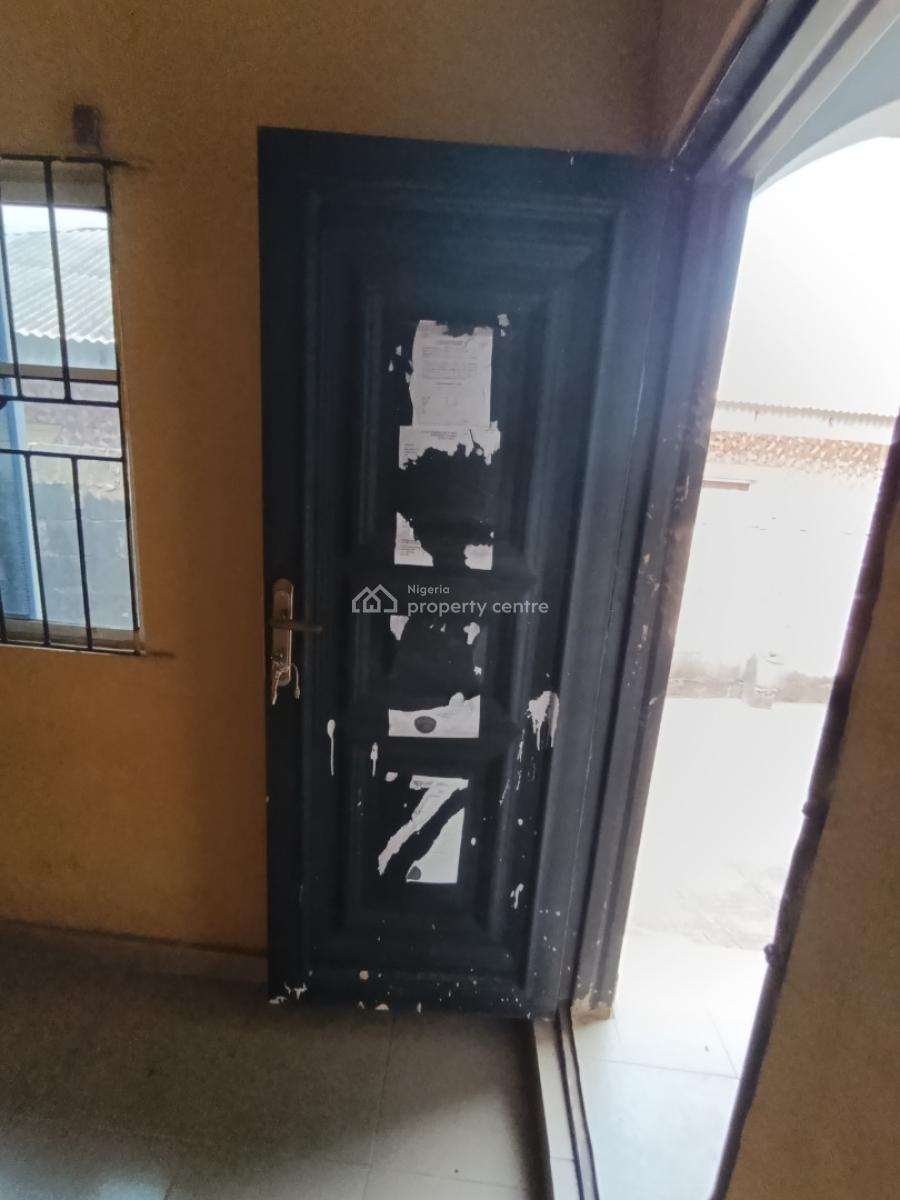 Renovated Room and Parlor Self Contain, Itele Ogun State Close to Ayobo Lagos, Ado-odo/ota, Ogun, Mini Flat (room and Parlour) for Rent