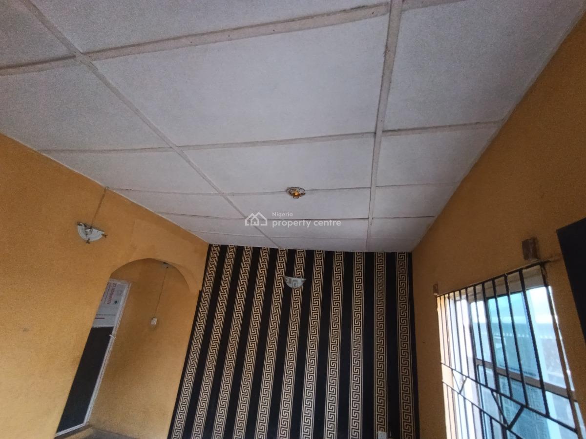 Renovated Room and Parlor Self Contain, Itele Ogun State Close to Ayobo Lagos, Ado-odo/ota, Ogun, Mini Flat (room and Parlour) for Rent