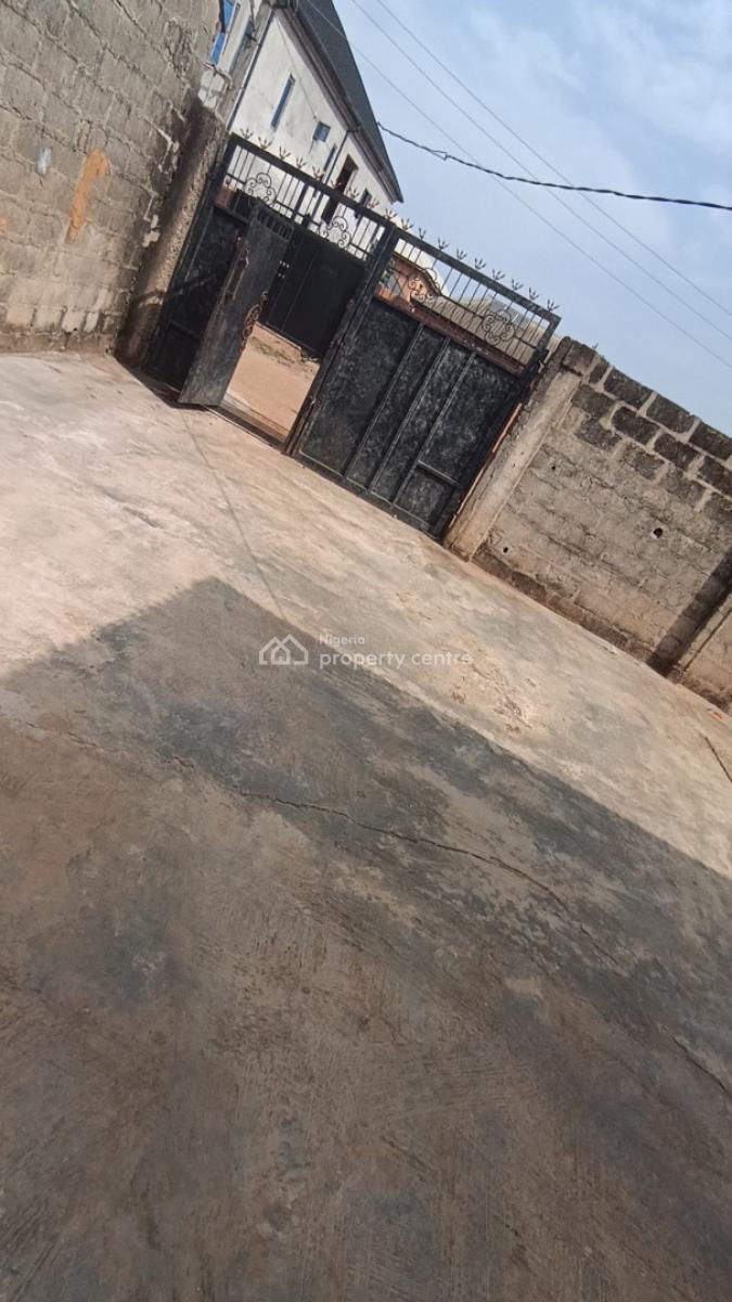 Renovated Room and Parlor Self Contain, Itele Ogun State Close to Ayobo Lagos, Ado-odo/ota, Ogun, Mini Flat (room and Parlour) for Rent