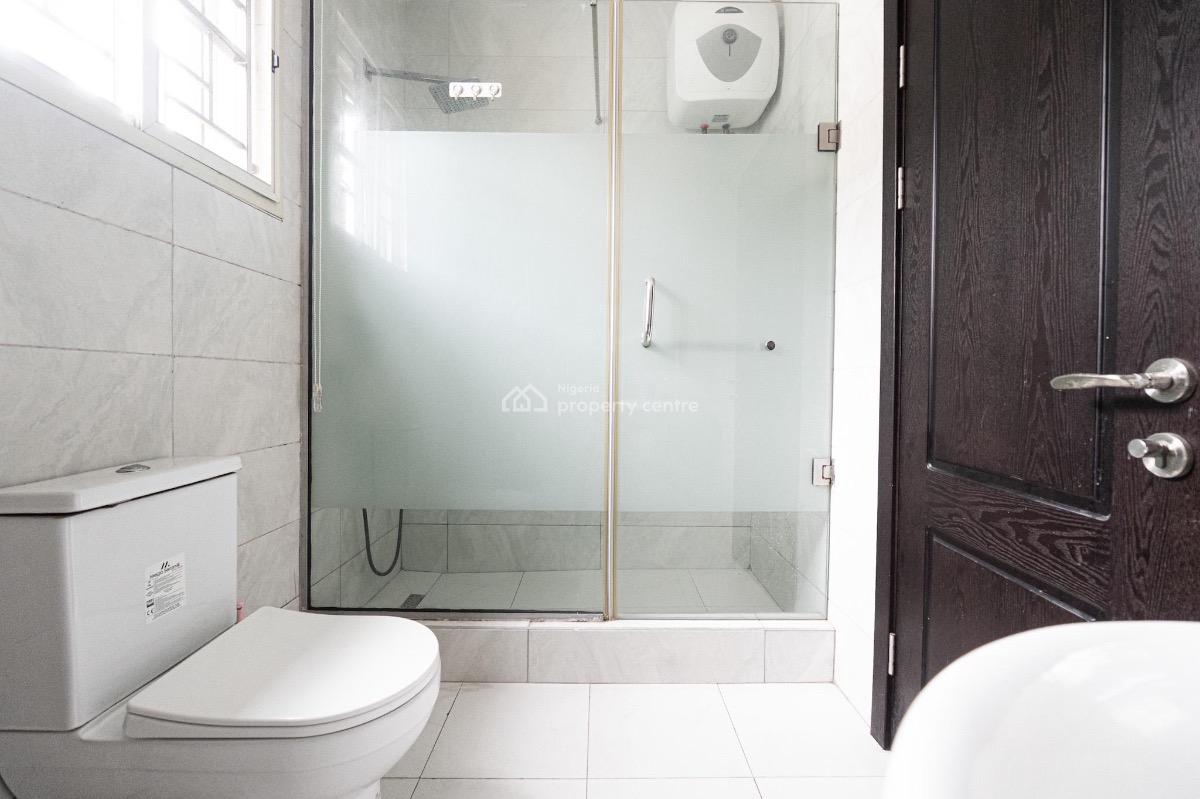 Luxury 3 Bedroom with Modern Features Avail From Today!, 3 Bedroom Apartment in Lekki, Off Freedom Way, Lekki Phase 1., Lekki Phase 1, Lekki, Lagos, Flat / Apartment Short Let