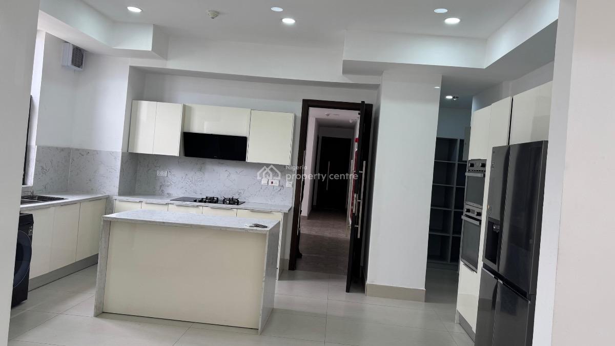 Brand New 3 Bedroom with Bq, Lekki Phase 1, Lekki, Lagos, Flat / Apartment for Rent