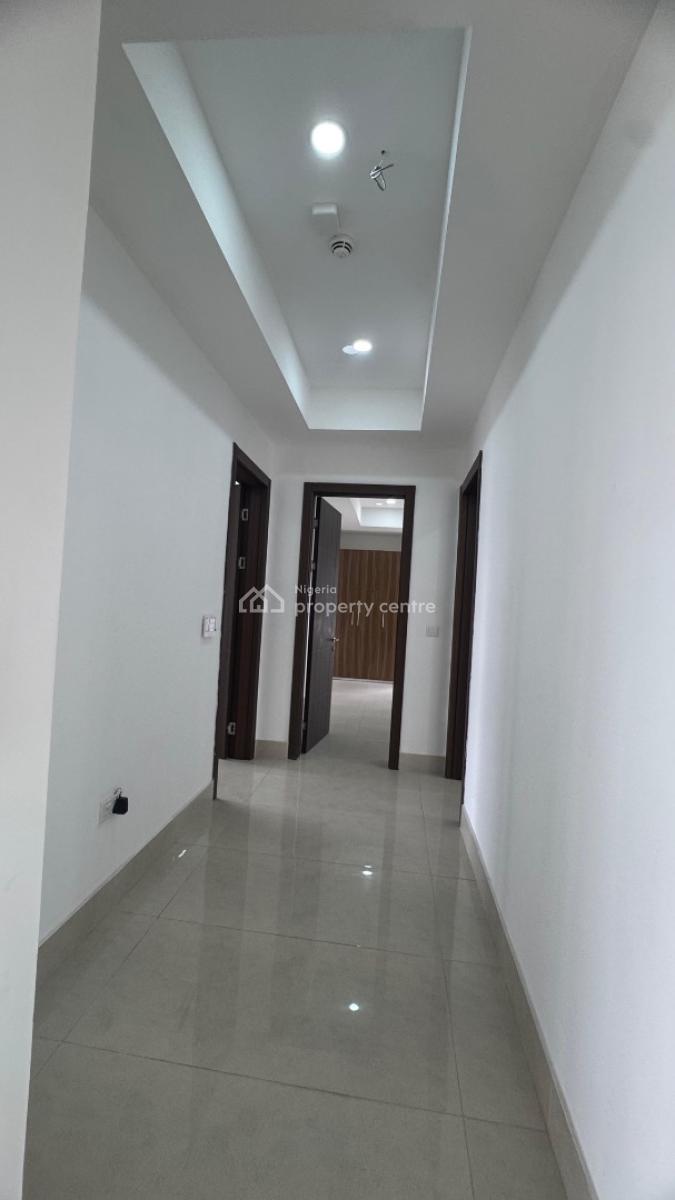 Brand New 3 Bedroom with Bq, Lekki Phase 1, Lekki, Lagos, Flat / Apartment for Rent