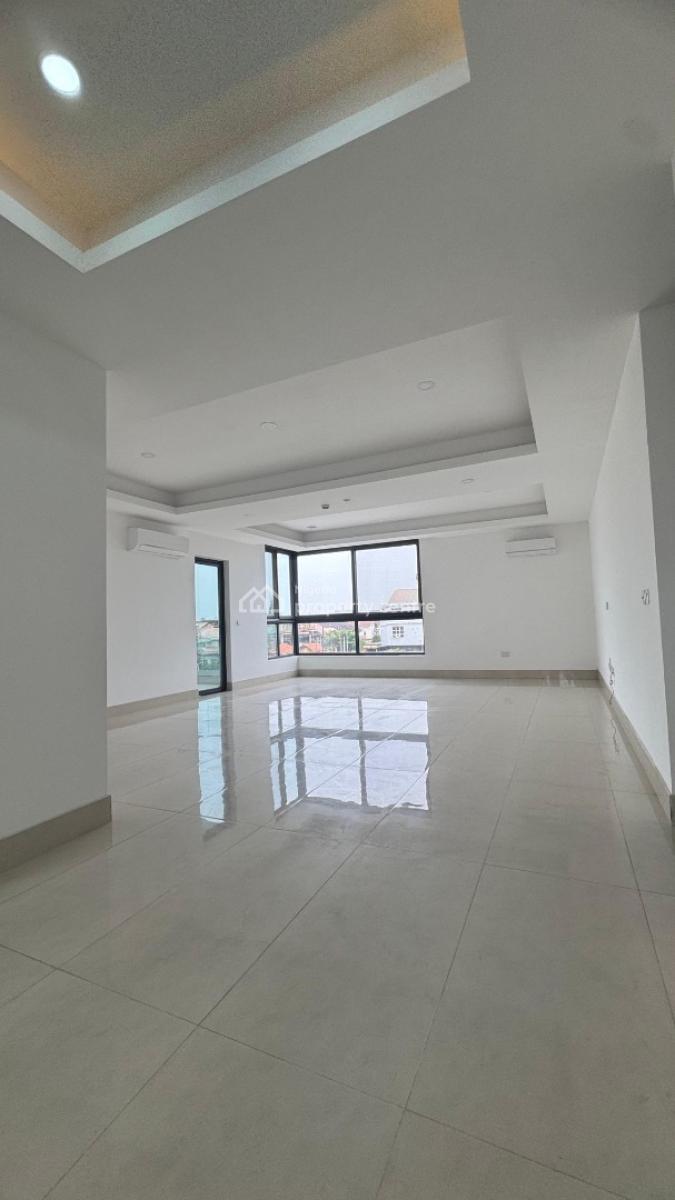 Brand New 3 Bedroom with Bq, Lekki Phase 1, Lekki, Lagos, Flat / Apartment for Rent