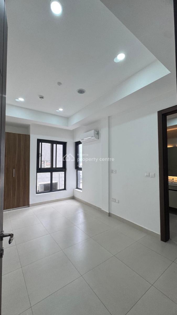 Brand New 3 Bedroom with Bq, Lekki Phase 1, Lekki, Lagos, Flat / Apartment for Rent