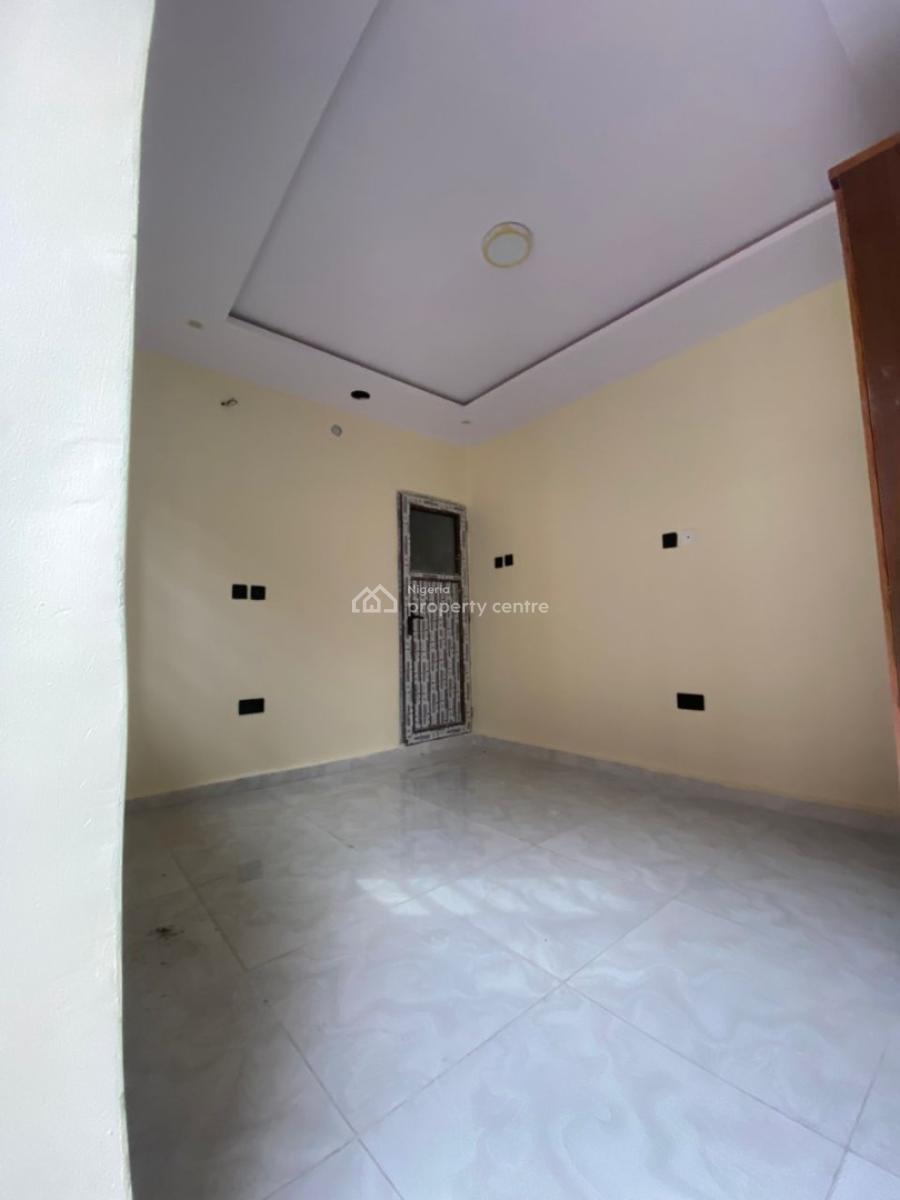 Brand New Room Selfcon at Sango Tedo, Sun View Estate, Sangotedo, Ajah, Lagos, Self Contain (single Rooms) for Rent