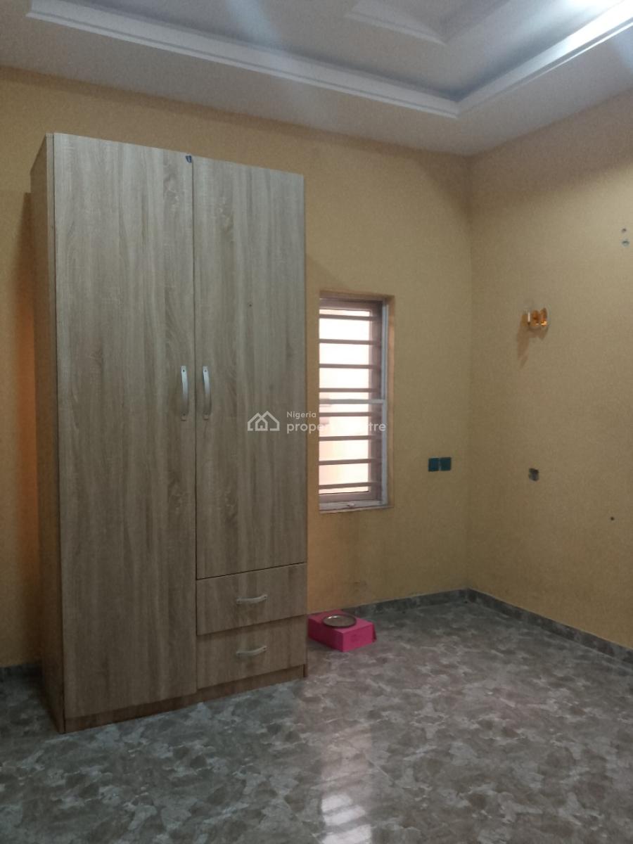 Very Spacious and Neat 2bedroom Flat Apartment, Ilaje Mobile Road, Ajah, Lagos, Flat / Apartment for Rent