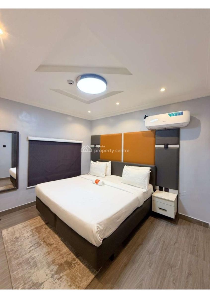 Luxury 1 Bedroom with Modern Features Avail From Today (swimming Pool), 1 Bedroom Apartment in Ikeja, Opebi Ikeja., Opebi, Ikeja, Lagos, Flat / Apartment Short Let