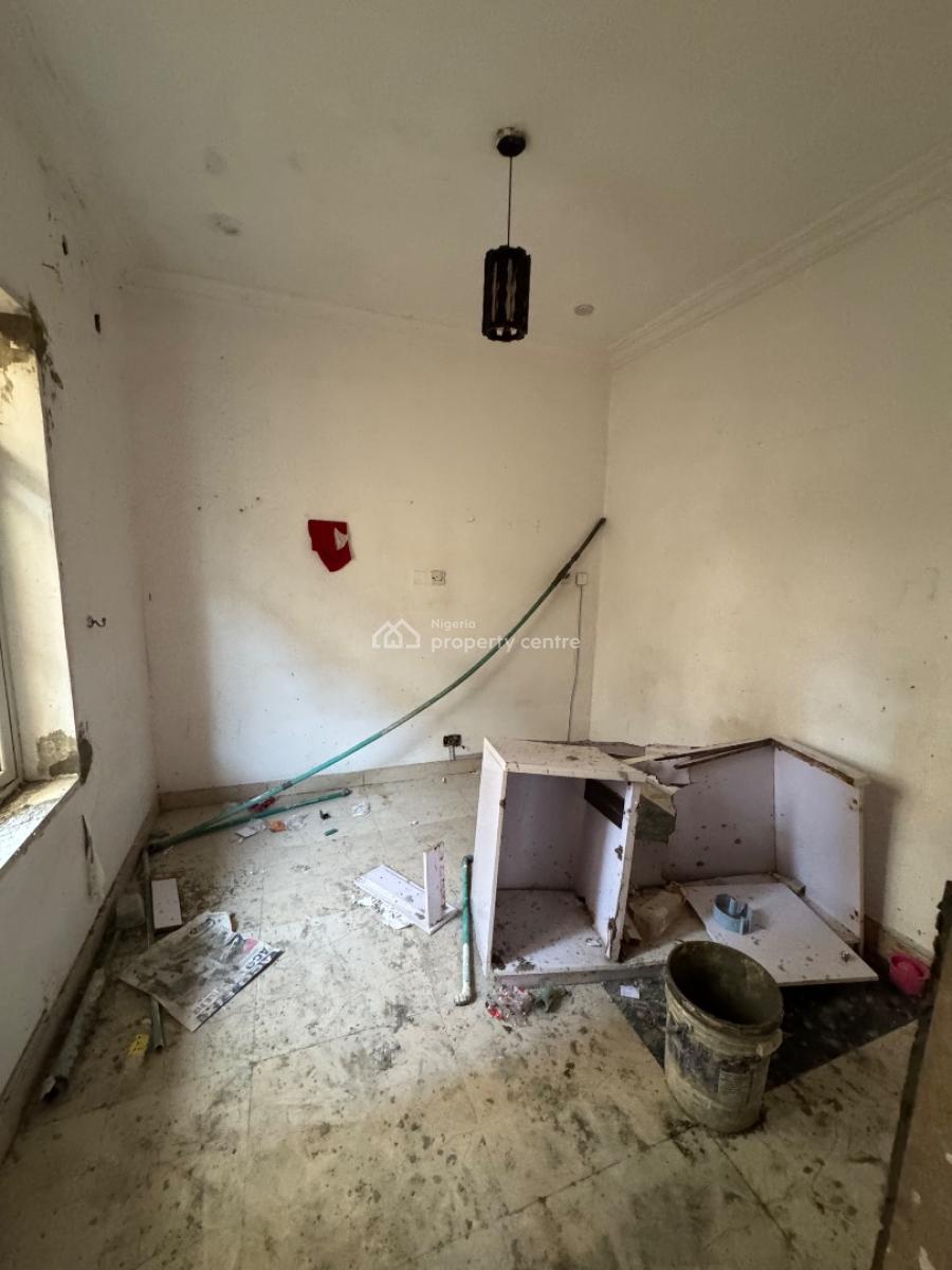 Self Contain, Bera Estate, Lekki Expressway, Lekki, Lagos, Self Contain (single Rooms) for Rent