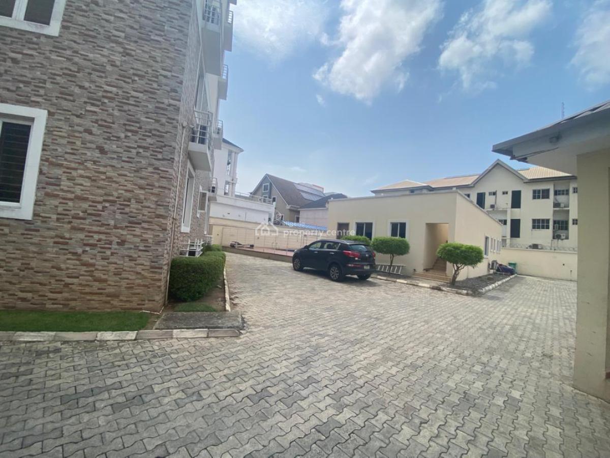 Special 3 Bedroom Apartment with Bq, Lekki Phase 1, Lekki Phase 1, Lekki, Lagos, Flat / Apartment for Rent