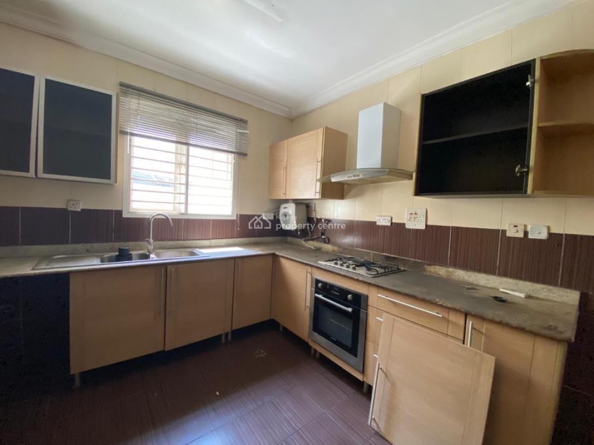 Special 3 Bedroom Apartment with Bq, Lekki Phase 1, Lekki Phase 1, Lekki, Lagos, Flat / Apartment for Rent