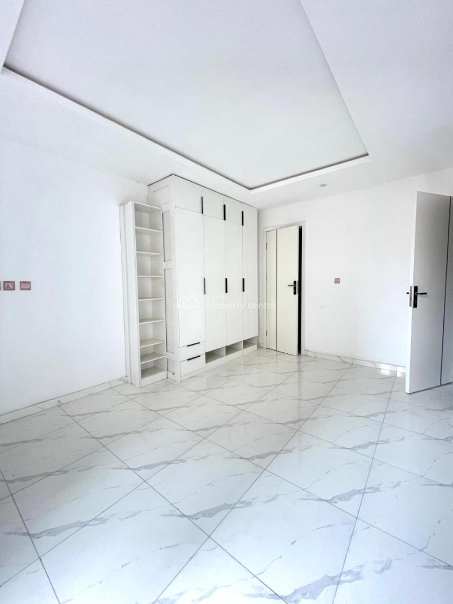 Perfect 2 Bedroom Apartment with Elevator, Swimming Pool, Ikate, Lekki, Lagos, Flat / Apartment for Sale