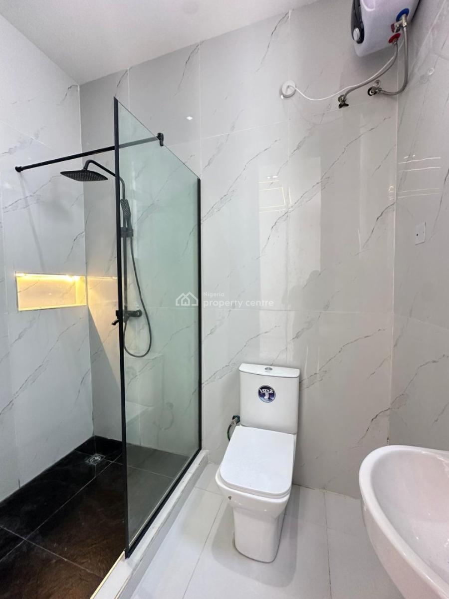 Lovely 5bedroom Duplex with a Bq Located in an Estate, Chevron, Lekki, Lagos, Detached Duplex for Sale
