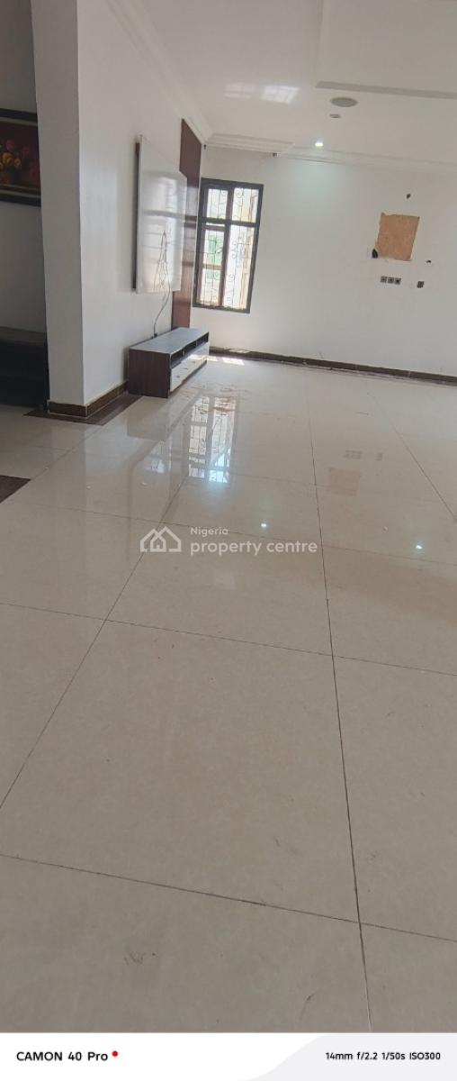 Standard Mini Flat in Carlton Gate Estate Chevron, Carlton Gate Estate, Lekki, Lagos, Mini Flat (room and Parlour) for Rent