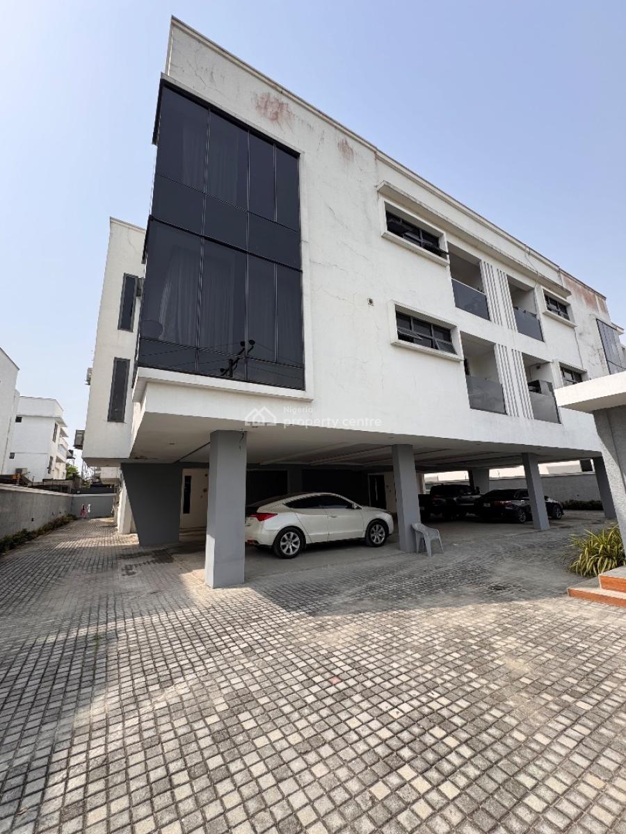 Beautiful Fully Furnished 3bedroom Apartment with Inverter, Pool &gym, Lekki Phase 1, Lekki, Lagos, Block of Flats for Sale