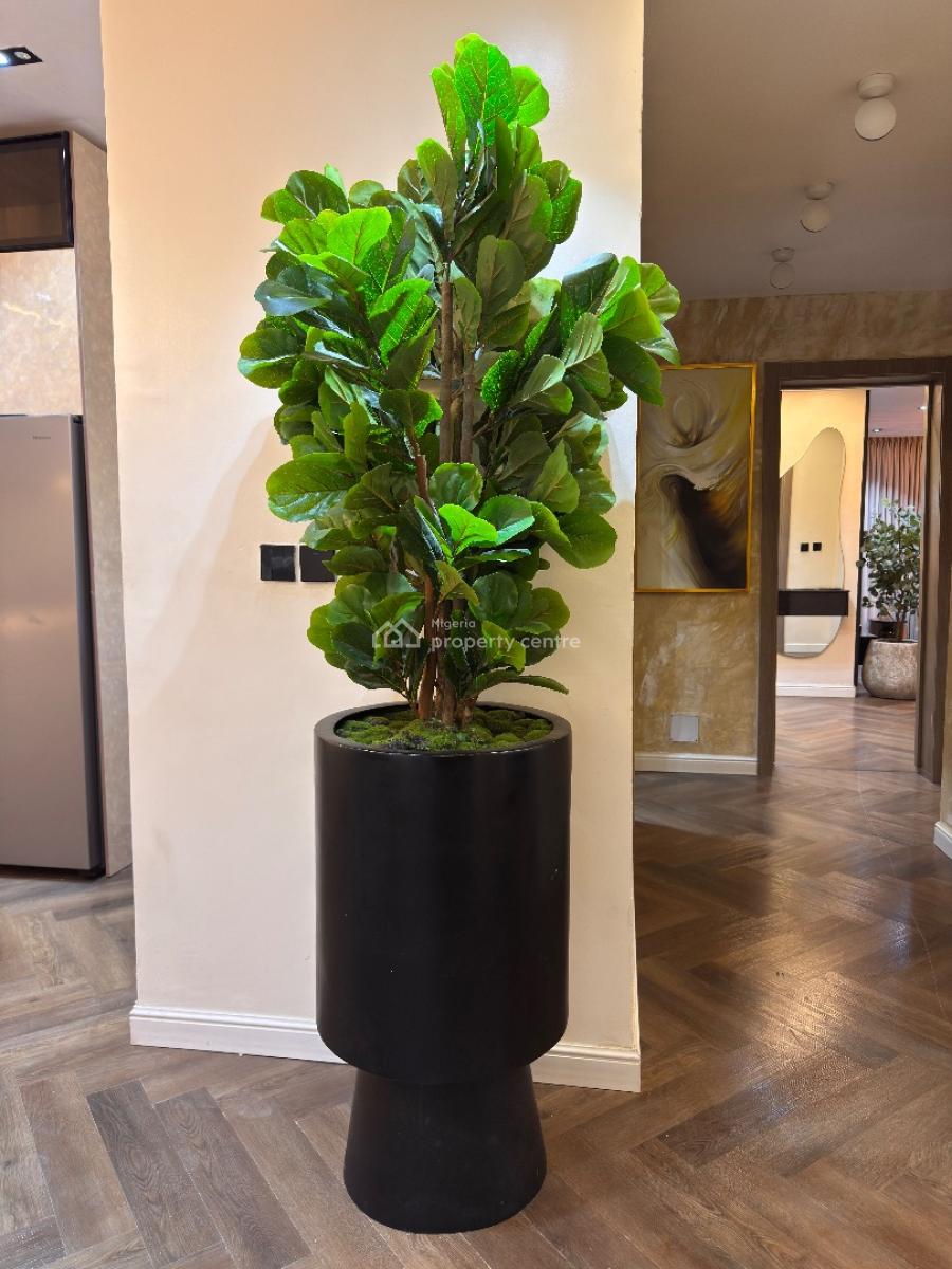 Beautiful Fully Furnished 3bedroom Apartment with Inverter, Pool &gym, Lekki Phase 1, Lekki, Lagos, Block of Flats for Sale