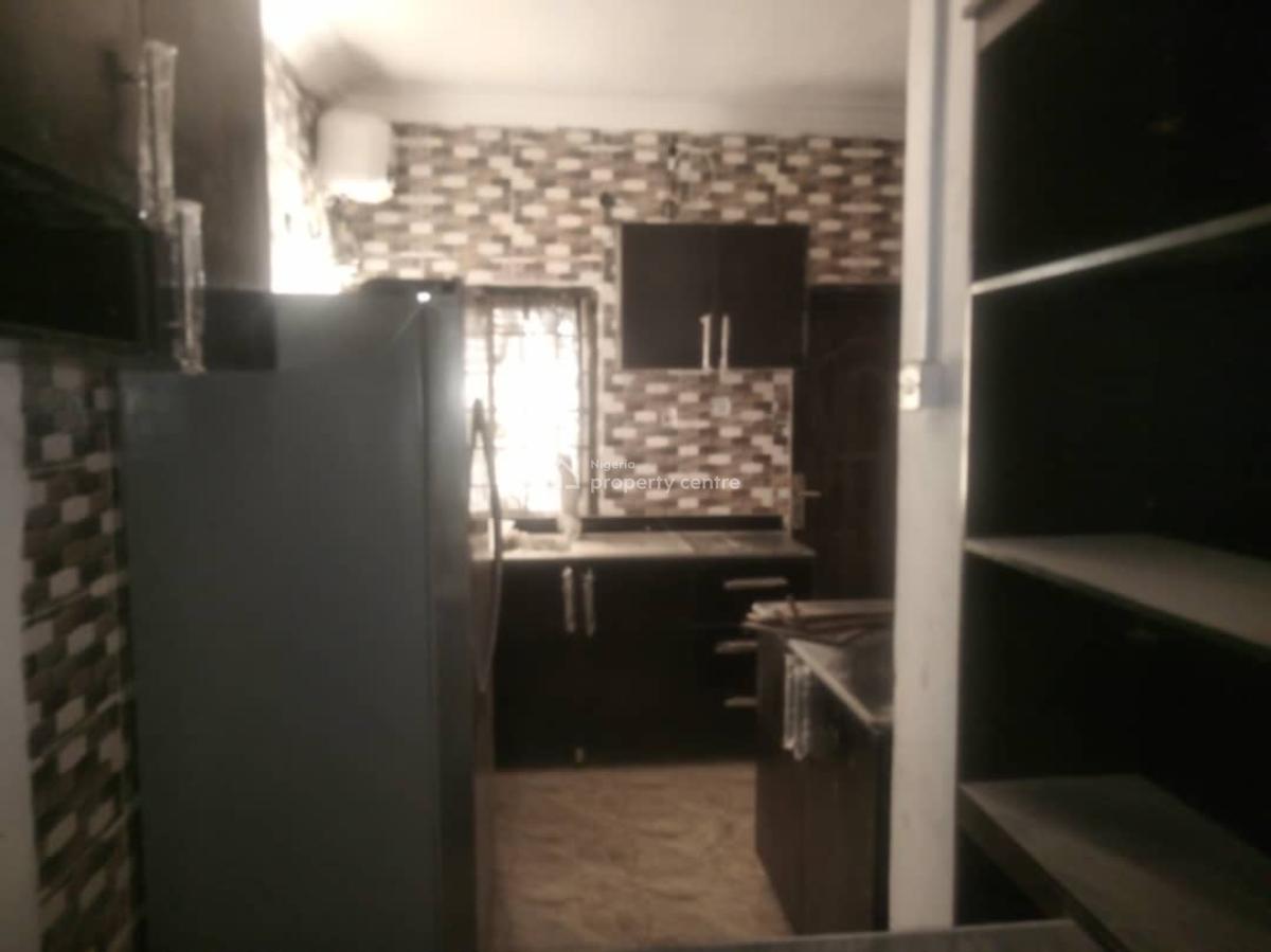 Luxury 3 Bedroom Flat with Bq, Lekki, Lekki Phase 1, Lekki, Lagos, Flat / Apartment for Rent