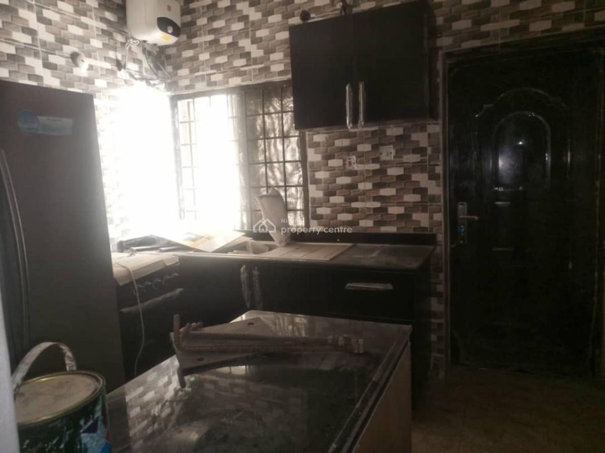 Luxury 3 Bedroom Flat with Bq, Lekki, Lekki Phase 1, Lekki, Lagos, Flat / Apartment for Rent