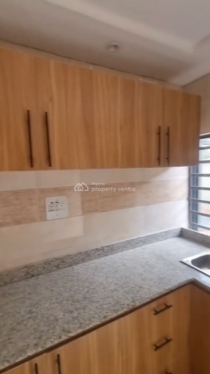 2brm Flat at Greenfield, Green Field Estate Mainland Lagos, Ago Palace, Isolo, Lagos, Flat / Apartment for Rent