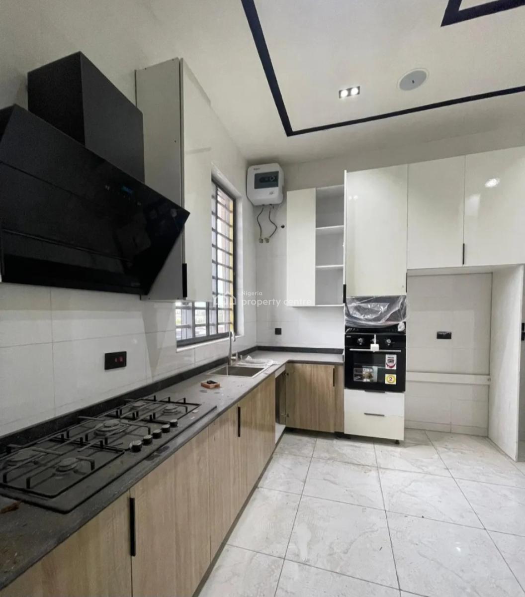 Brand New and Serviced with 24/7 Power Supply 3 Bedroom En-suite Flat, Ikate Elegushi, Lekki, Lagos, Flat / Apartment for Rent