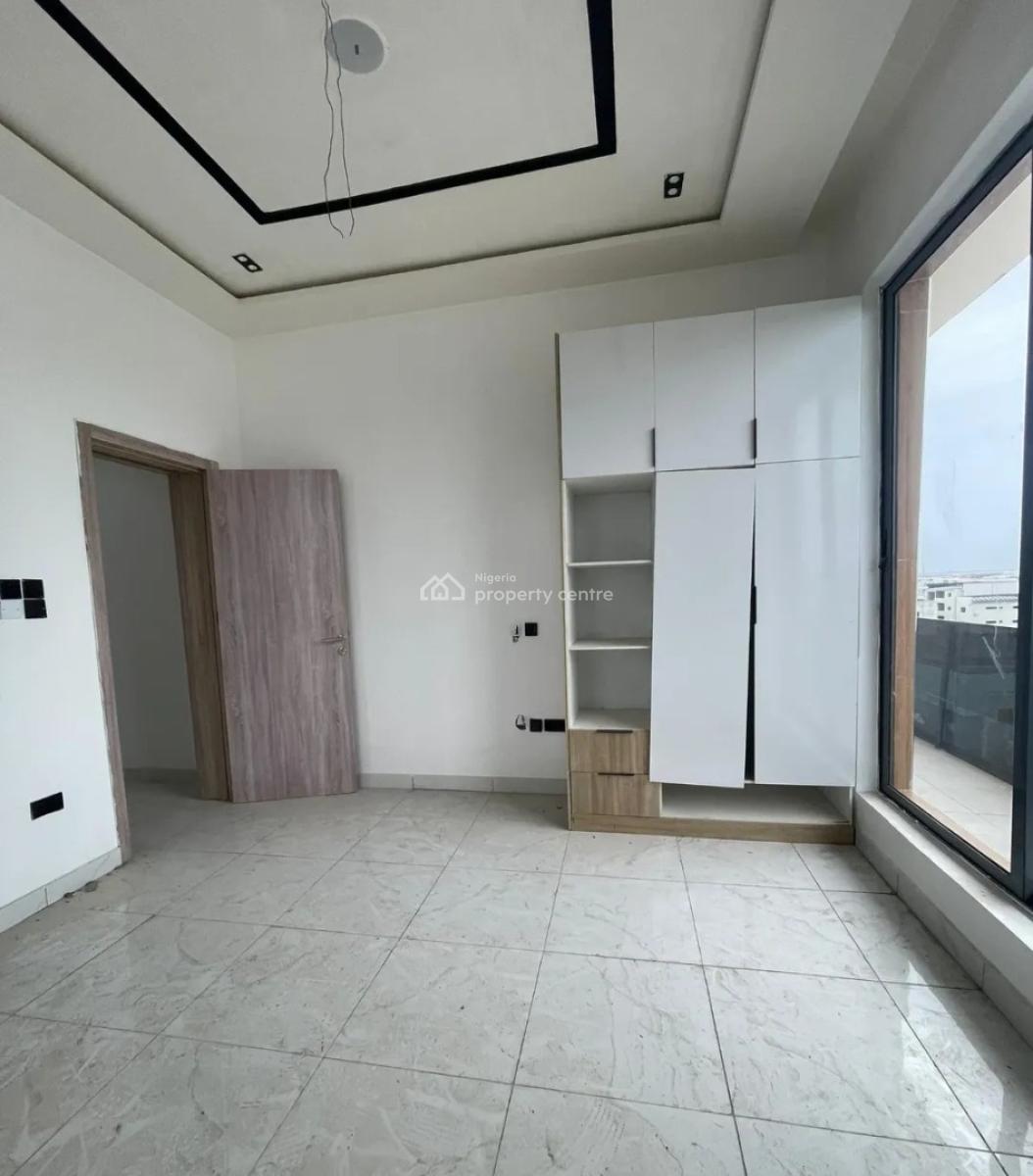 Brand New and Serviced with 24/7 Power Supply 3 Bedroom En-suite Flat, Ikate Elegushi, Lekki, Lagos, Flat / Apartment for Rent