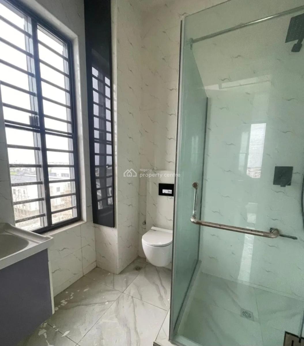 Brand New and Serviced with 24/7 Power Supply 3 Bedroom En-suite Flat, Ikate Elegushi, Lekki, Lagos, Flat / Apartment for Rent