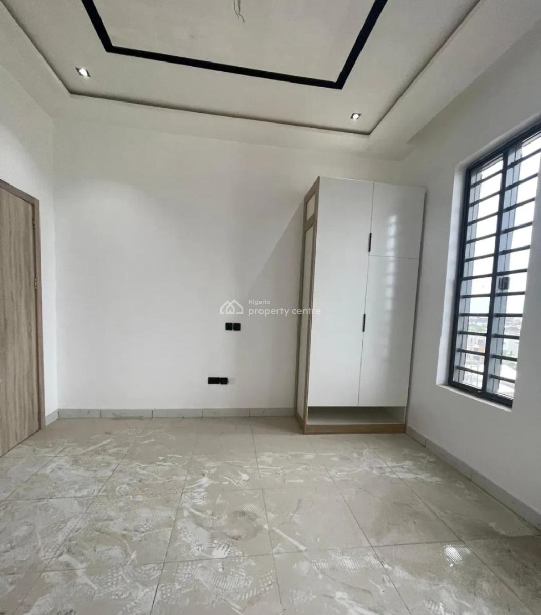 Brand New and Serviced with 24/7 Power Supply 3 Bedroom En-suite Flat, Ikate Elegushi, Lekki, Lagos, Flat / Apartment for Rent