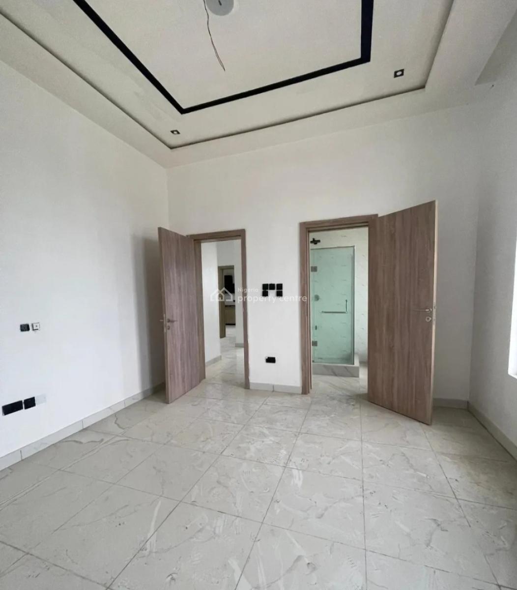 Brand New and Serviced with 24/7 Power Supply 3 Bedroom En-suite Flat, Ikate Elegushi, Lekki, Lagos, Flat / Apartment for Rent