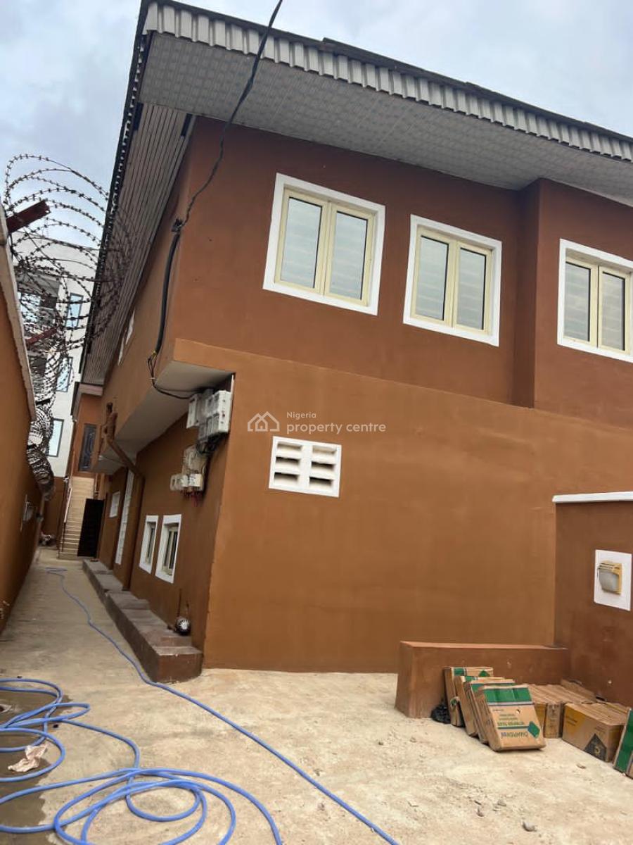 Newly Renovated 2 Bedroom Apartment, Adeniyi Jones, Adeniyi Jones, Ikeja, Lagos, Flat / Apartment for Rent