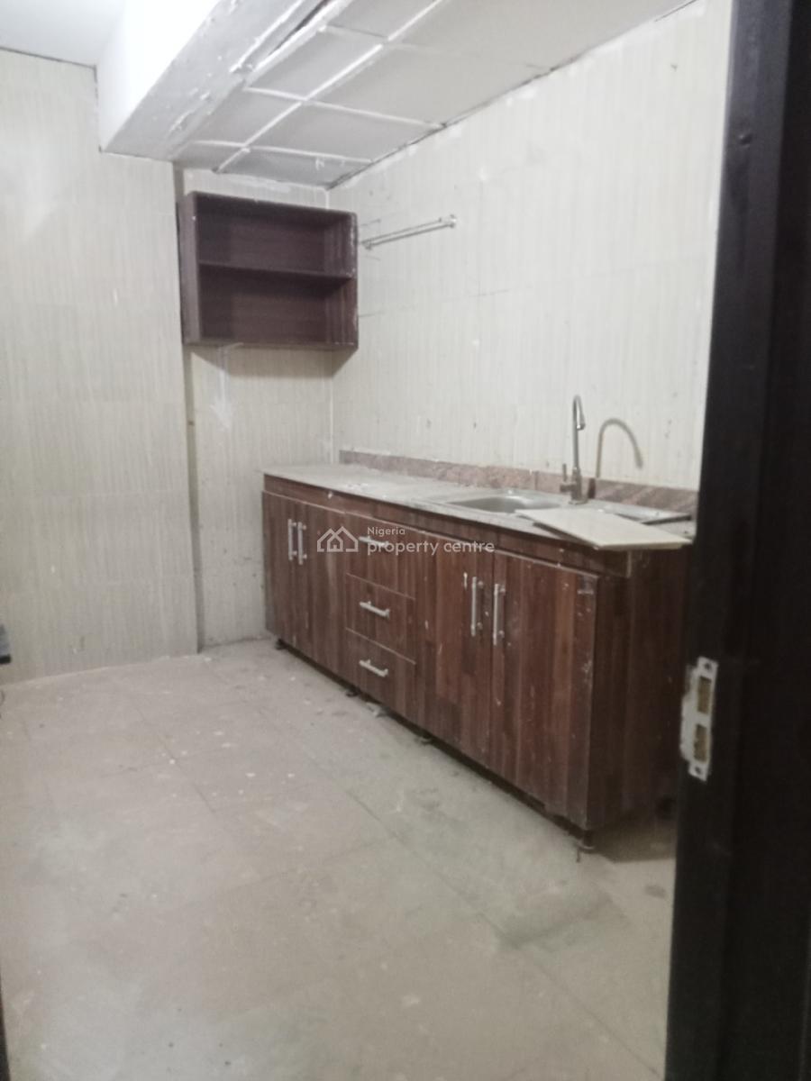 Newly Renovated 2 Bedroom Apartment, Adeniyi Jones, Ikeja, Lagos, Flat / Apartment for Rent