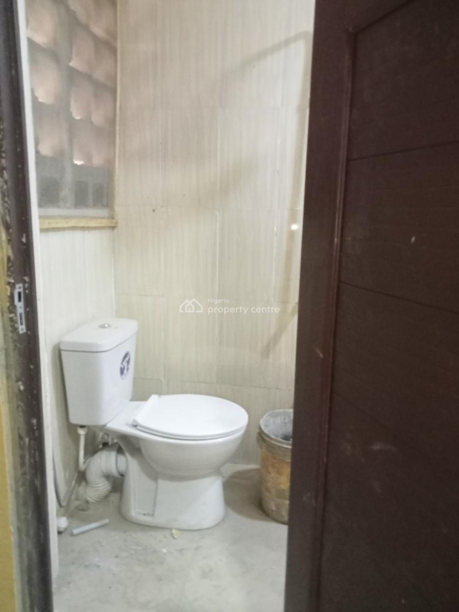 Newly Renovated 2 Bedroom Apartment, Adeniyi Jones, Ikeja, Lagos, Flat / Apartment for Rent