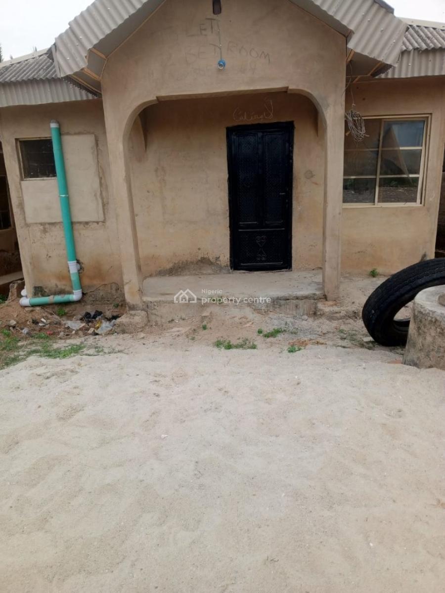 Well Finished Mini Flat and Room Self Contain at Ikorodu, Okunuga Bus Stop Off Offin Road Gbogbo, Ikorodu, Lagos, Detached Bungalow for Sale
