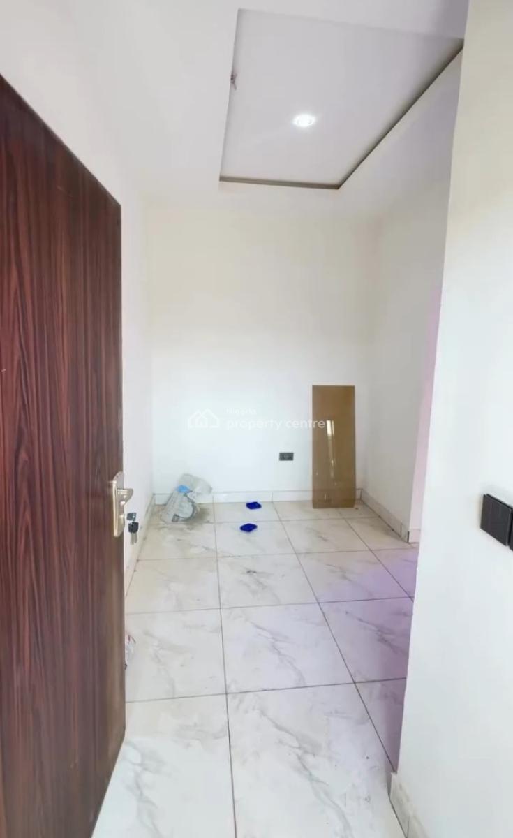 Brand New 4bedrooms Terrace Duplex with 1room Boys Quarters, Main, Guzape District, Abuja, Terraced Duplex for Rent