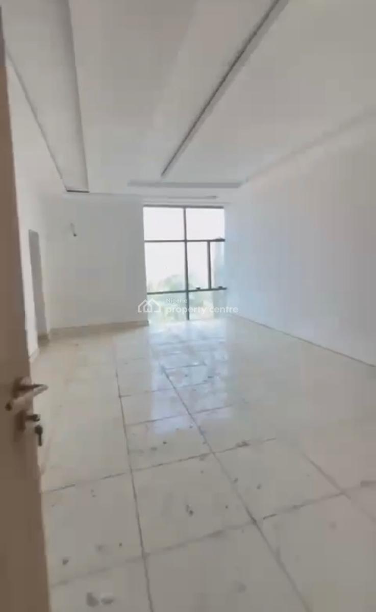 Distress: 4 Bedroom Terrace Duplex + Bq, Wuye, Abuja, Terraced Duplex for Sale