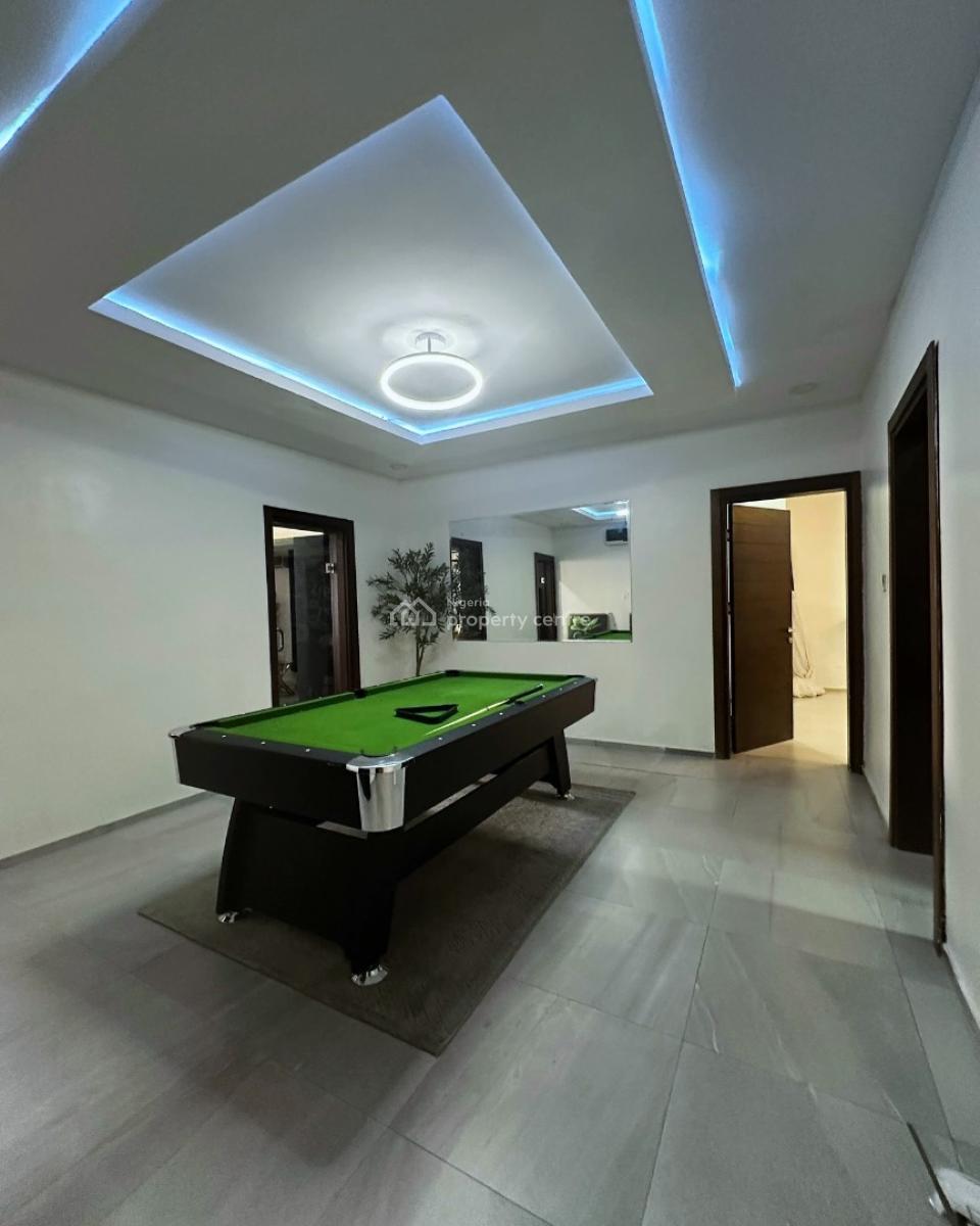 Fully Furnished 2 & 3 Bedroom Penthouse with Gym and Pool, Well Built Penthouse with Exquisite Finishing in a  Secured Estate, Banana Island, Ikoyi, Lagos, Flat / Apartment for Rent